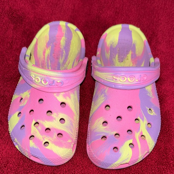 CROCS Kids Sandals in Pink and Yellow - Picture 8 of 8